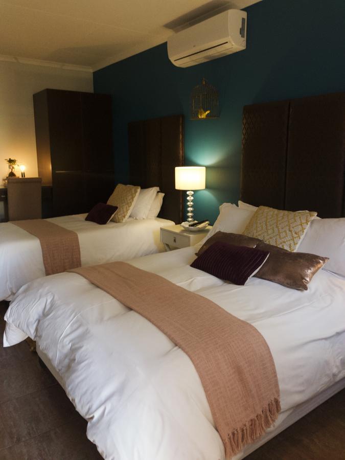 The Hedge Guesthouse Kuruman Eksteriør bilde